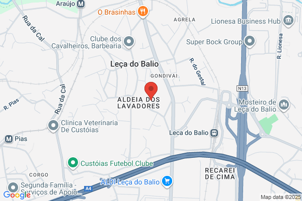 Construiåes Ferreira Da Mata. Lda